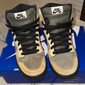Nike Dunk SB Men's High-Top Sneakers - Black and Tan Chromeball